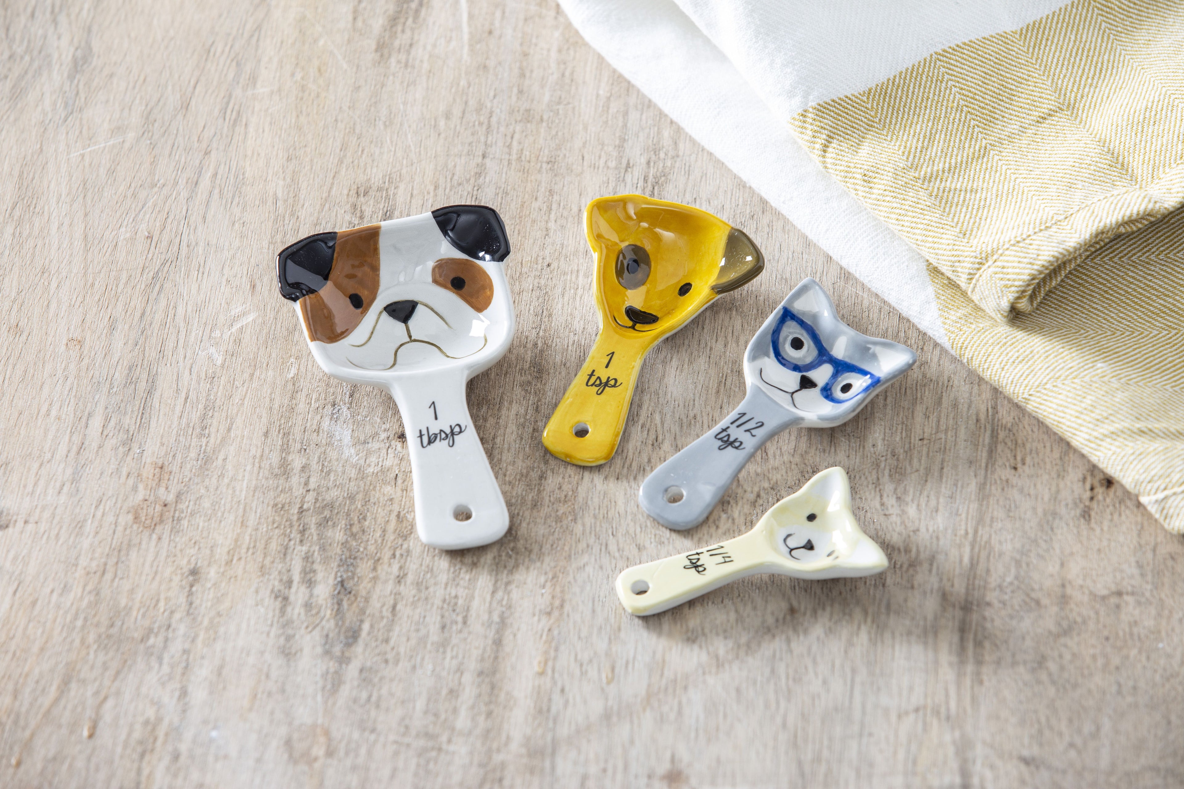 DAVIS & WADDELL DOG SQUAD MEASURING SPOONS 4PCS SET MULTI-COLOURED 12.5X6X3CM