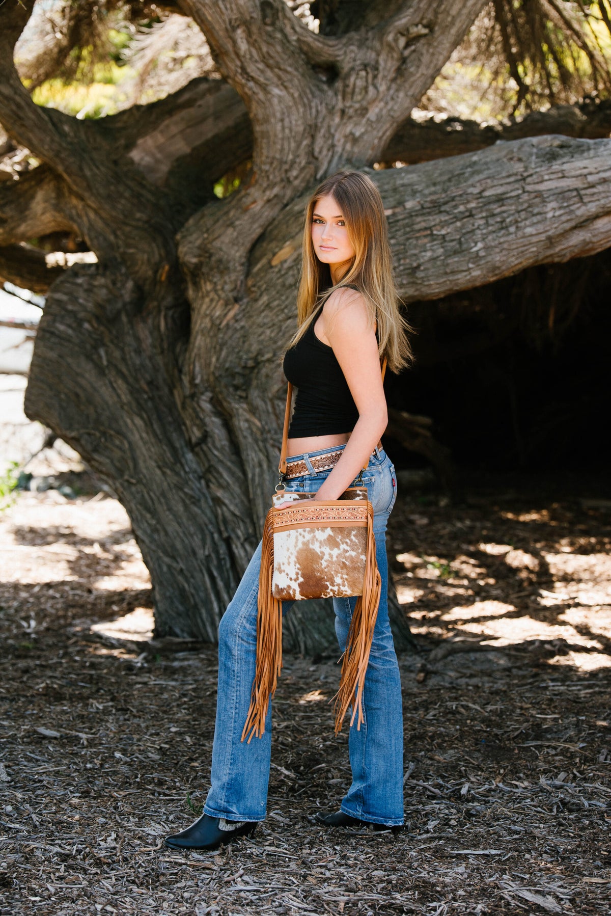 Hand Painted Tooling Leather Medium Sling Cowhide Bag With Fringes – Clarence