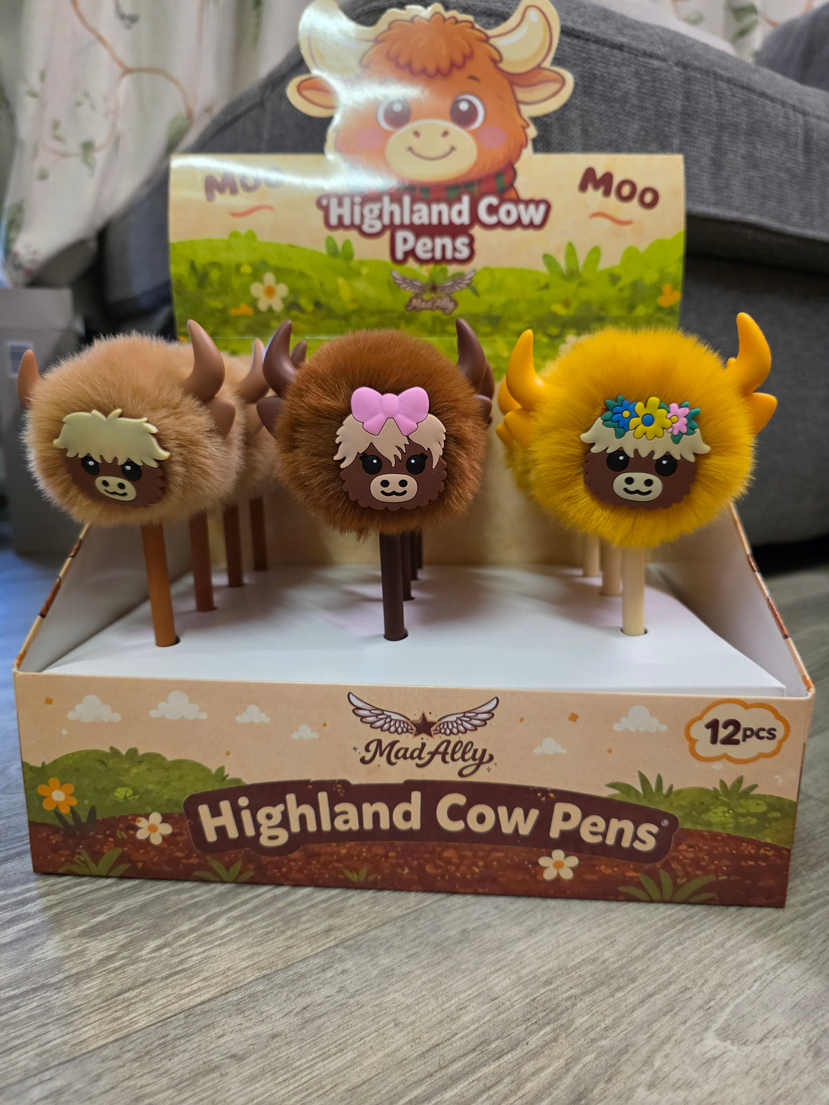 Highland Cow Plush Pen