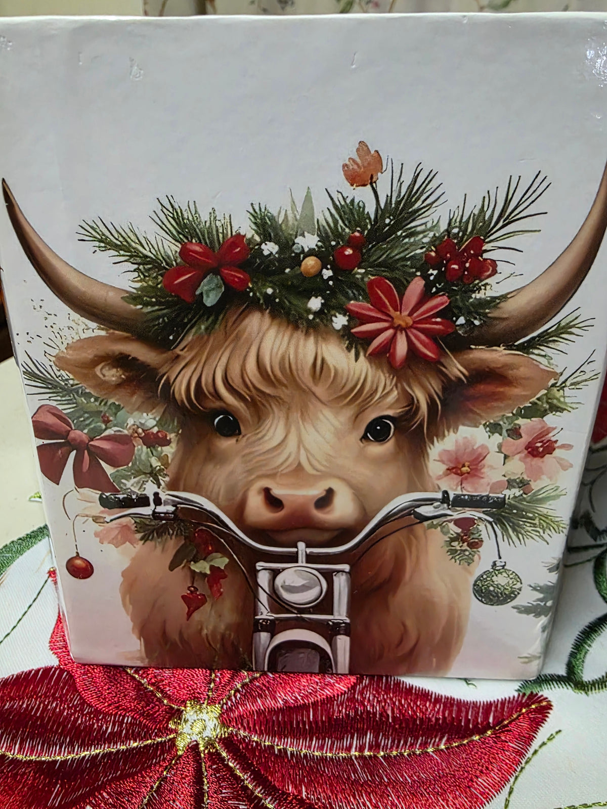 Bauble Box 7.5cmx14 Cow (Highland Cows)